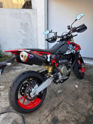 DUCATI HYPERMOTARD 698 MONO DUCATI HYPERMOTARD 698 MONO